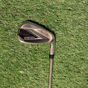 TaylorMade Stealth Golf Iron